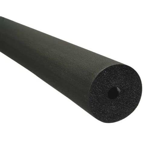 Armaflex Buisisolatie 19mm x 35mm Recensie: Beste Keuze? 1 Black foam pipe insulation section, cylindrical, textured, hollow core, thermal protection for pipes.